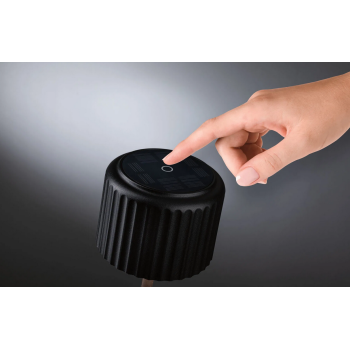 Akumulatora gaismeklis Else ar saules bateriju, melnā krāsā