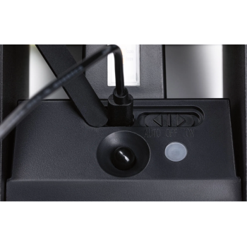 Sienas akumulatora lampas “Nyara” ar kustības sensoru, melna