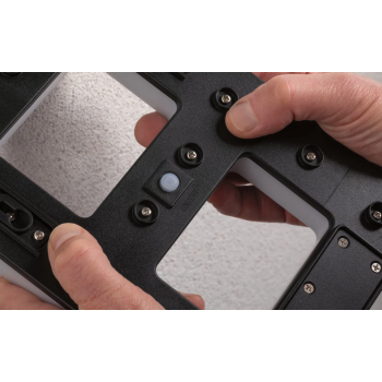 Светодиодный светильник для номера дома буква C