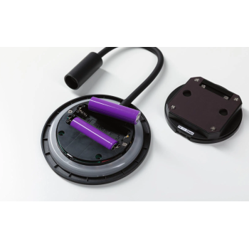 Sienas akumulatora lampas Miora ar sensoru, melna