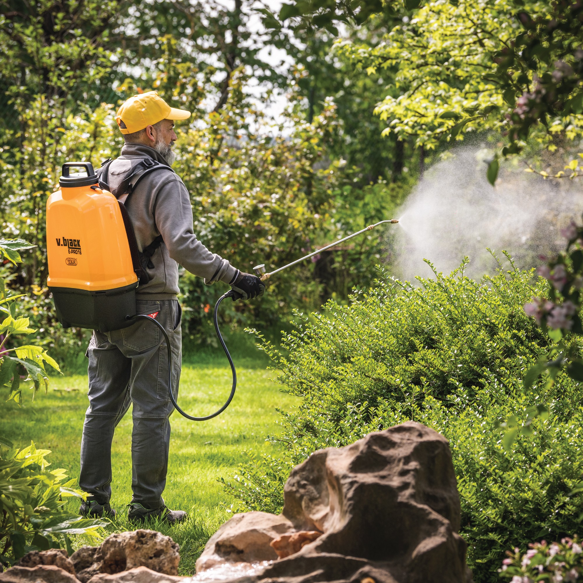 Ērta izsmidzināšana ar akumulatora smidzinātājiem